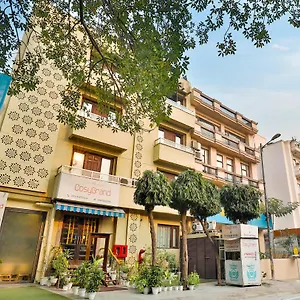 Cosy Grand, Chanakyapuri By The Cosy 4* Nueva Delhi